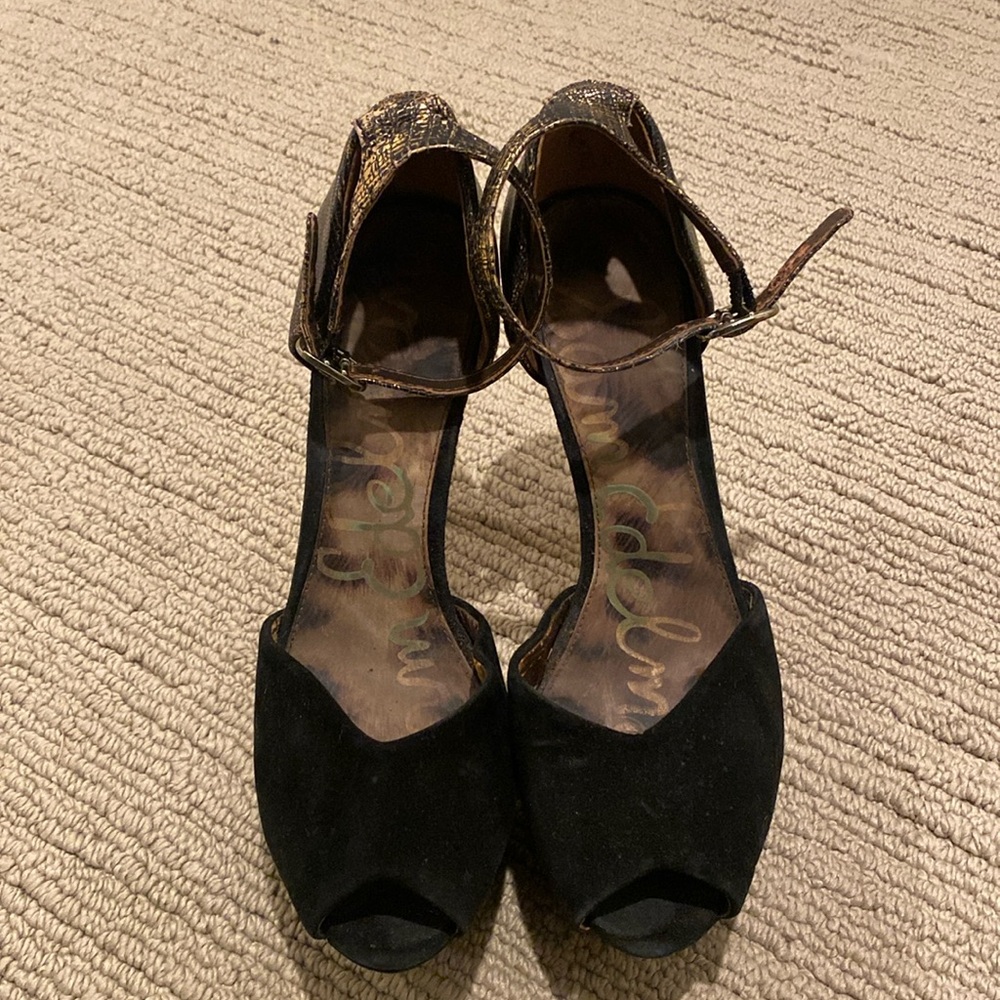 Sam Edelman platform black & gold pump